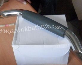ukuran-bathtub-kecil-apartemen