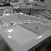bathtub-besar