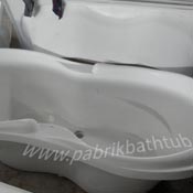 warna-bathtub-salt-n-pepper-sanitary