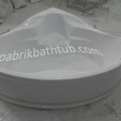 bathtub-warna-pastel-ivory