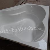 bathtub-sudut-minimallis