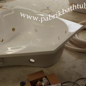rakit-whirlpool-1