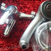 kran-bathtub-shower